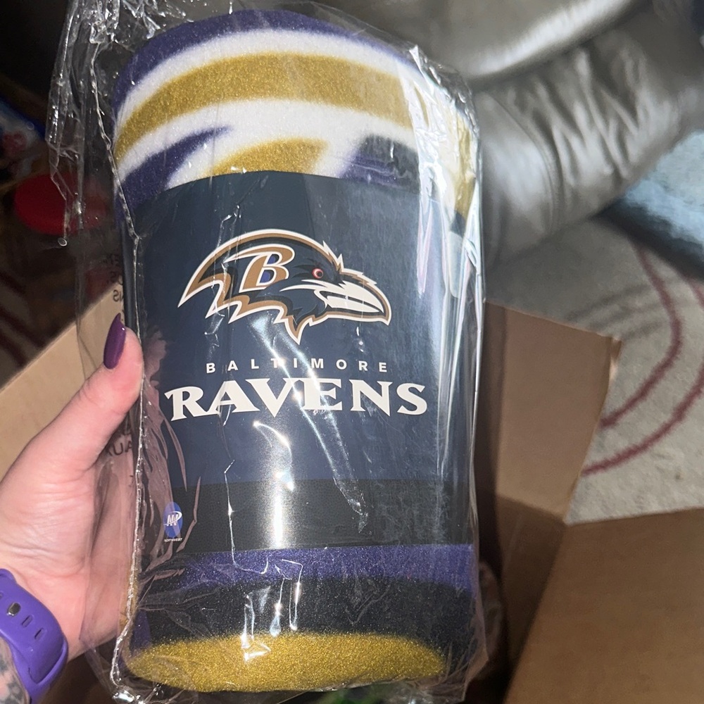 BNWT NFL Baltimore Ravens Fleece Throw